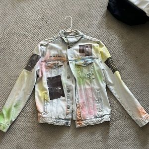 Like new Zara artsy jean jacket